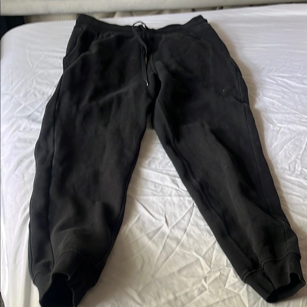 Black scuba joggers